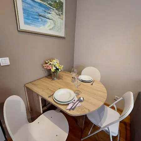 Apartment Vira *